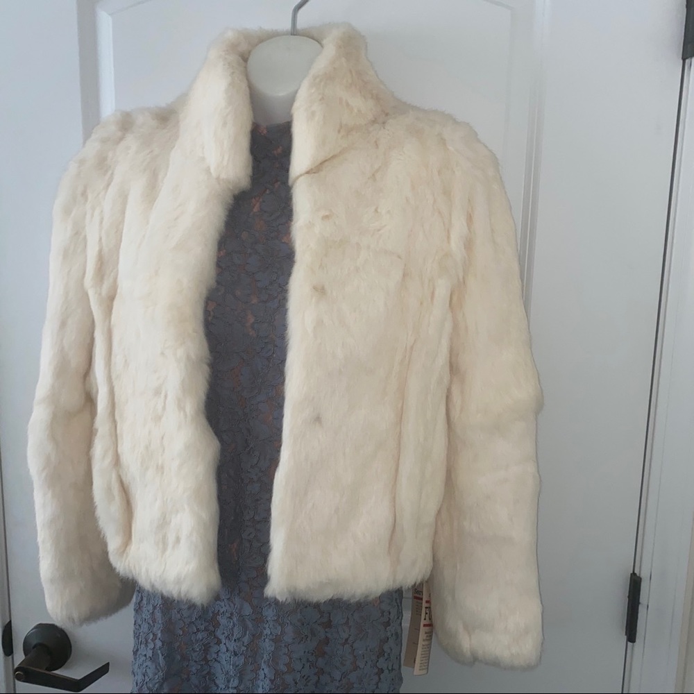 ❄️ *Gorgeous* Rabbit Fur Jacket - Picture 2 of 6